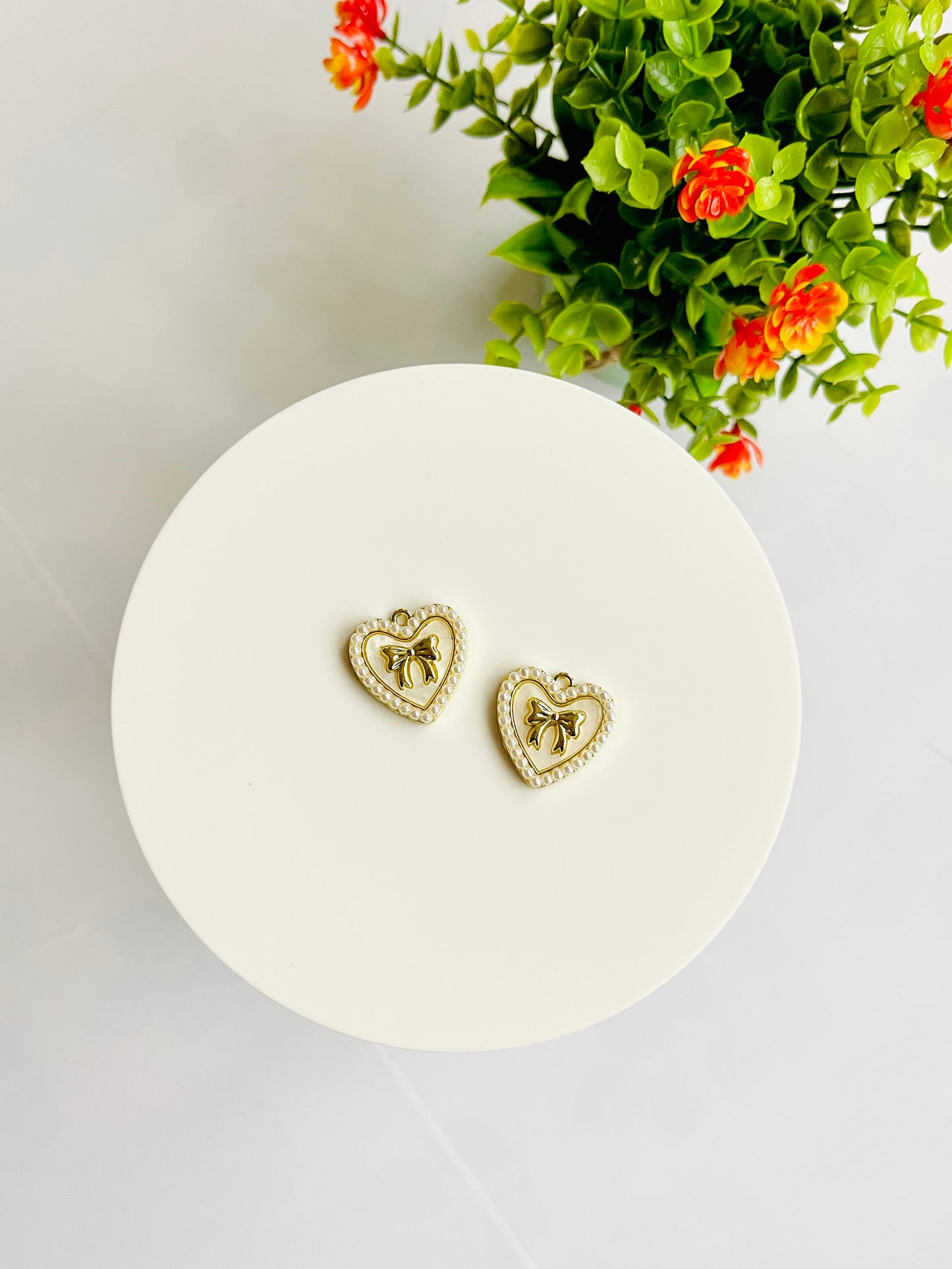 Zinc alloy heart charm ( 4 pcs )
