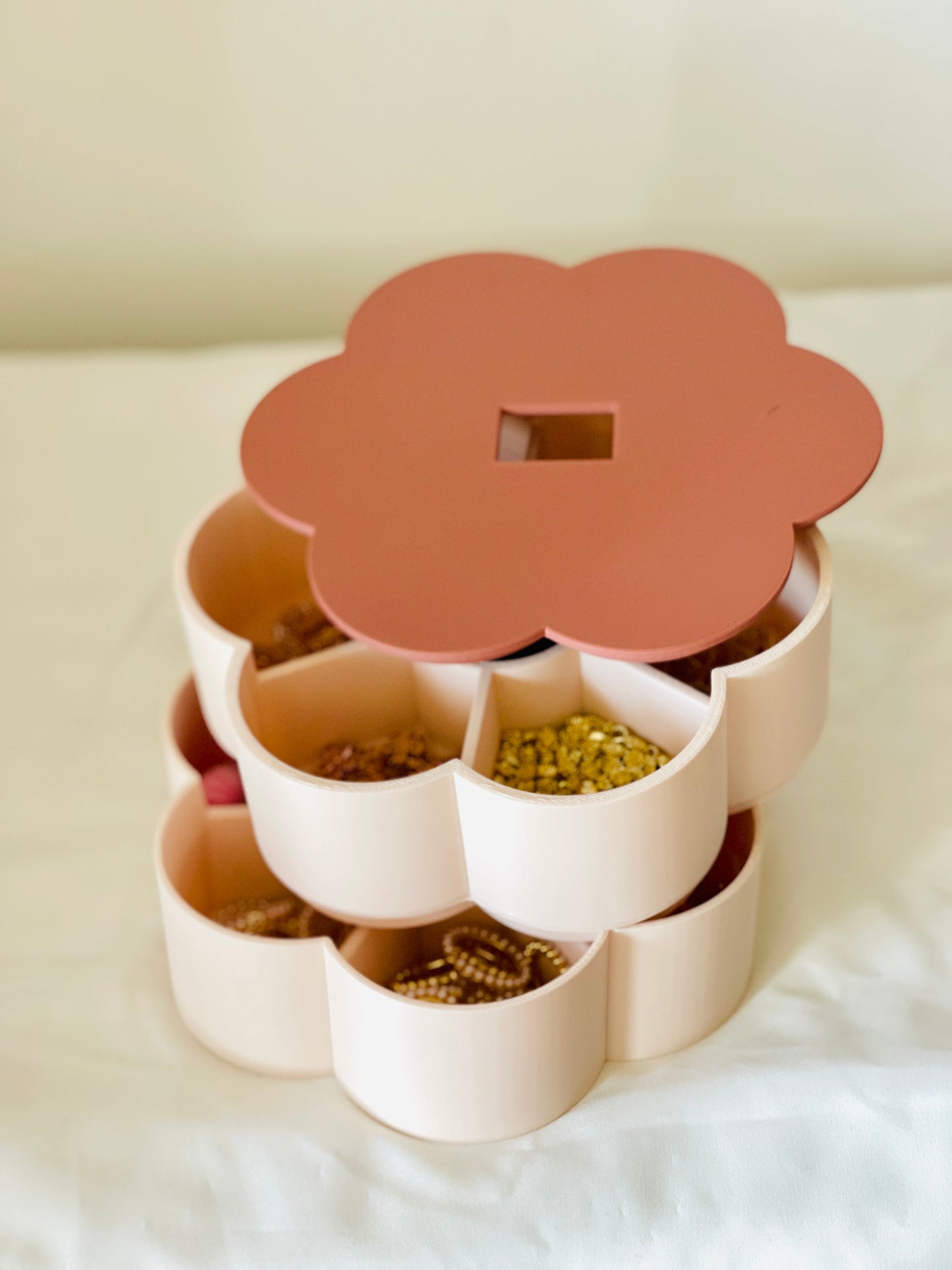 flower jewelry and clay pieces 3d printed organizer