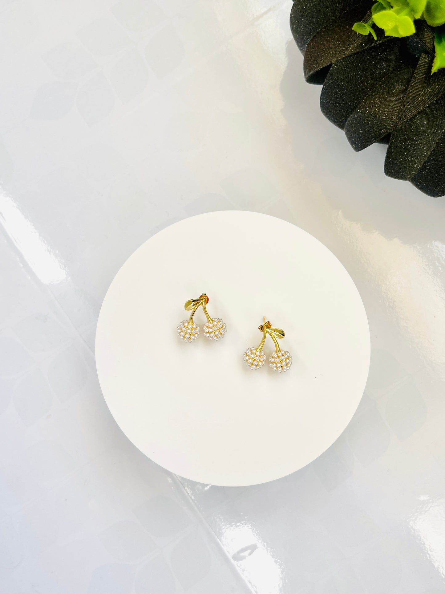 Cherry pearl earrings studs 14k gold plated alloy charms ( 2pcs / 1 pair )