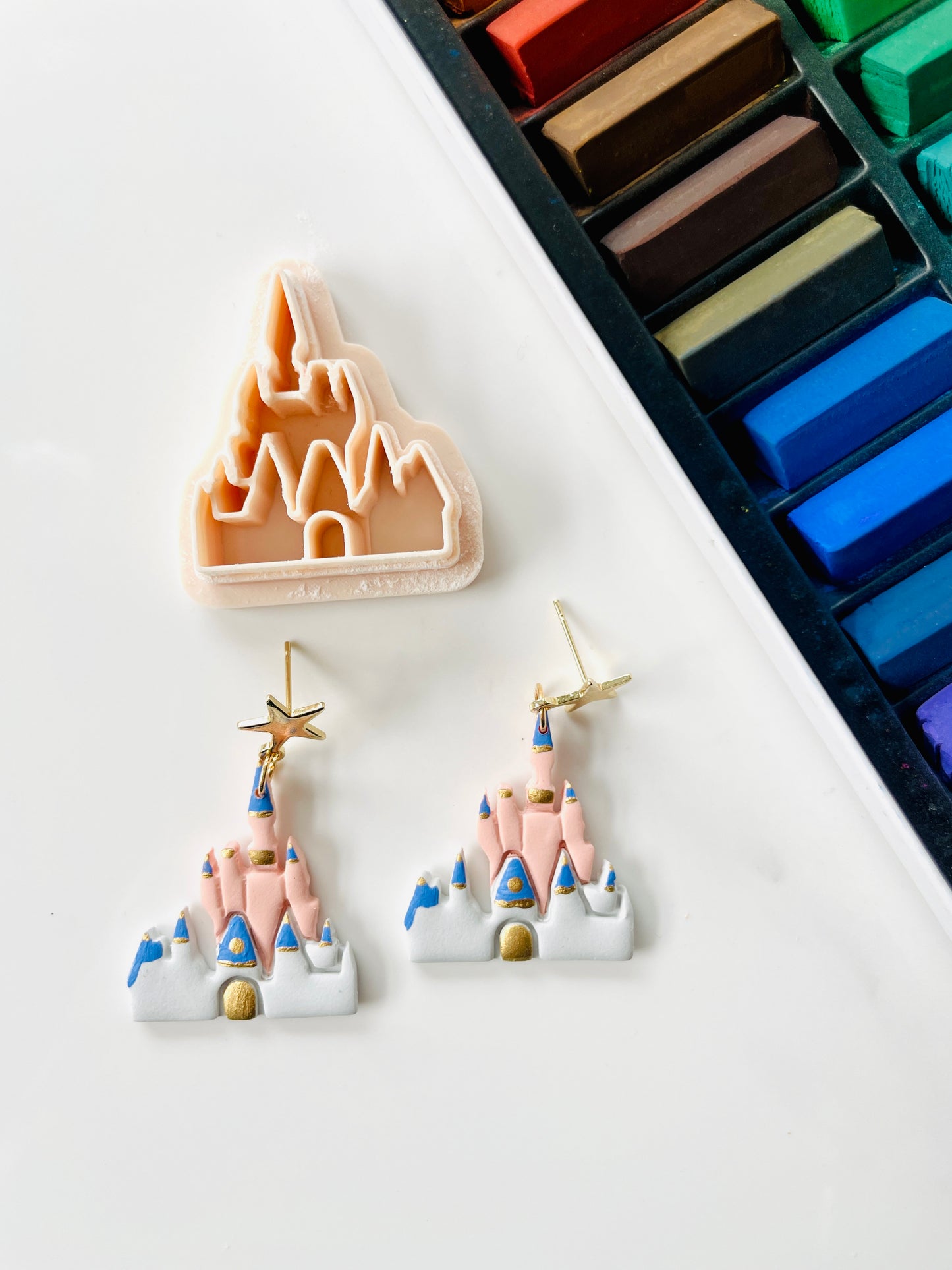 Glass princess castle cutter
