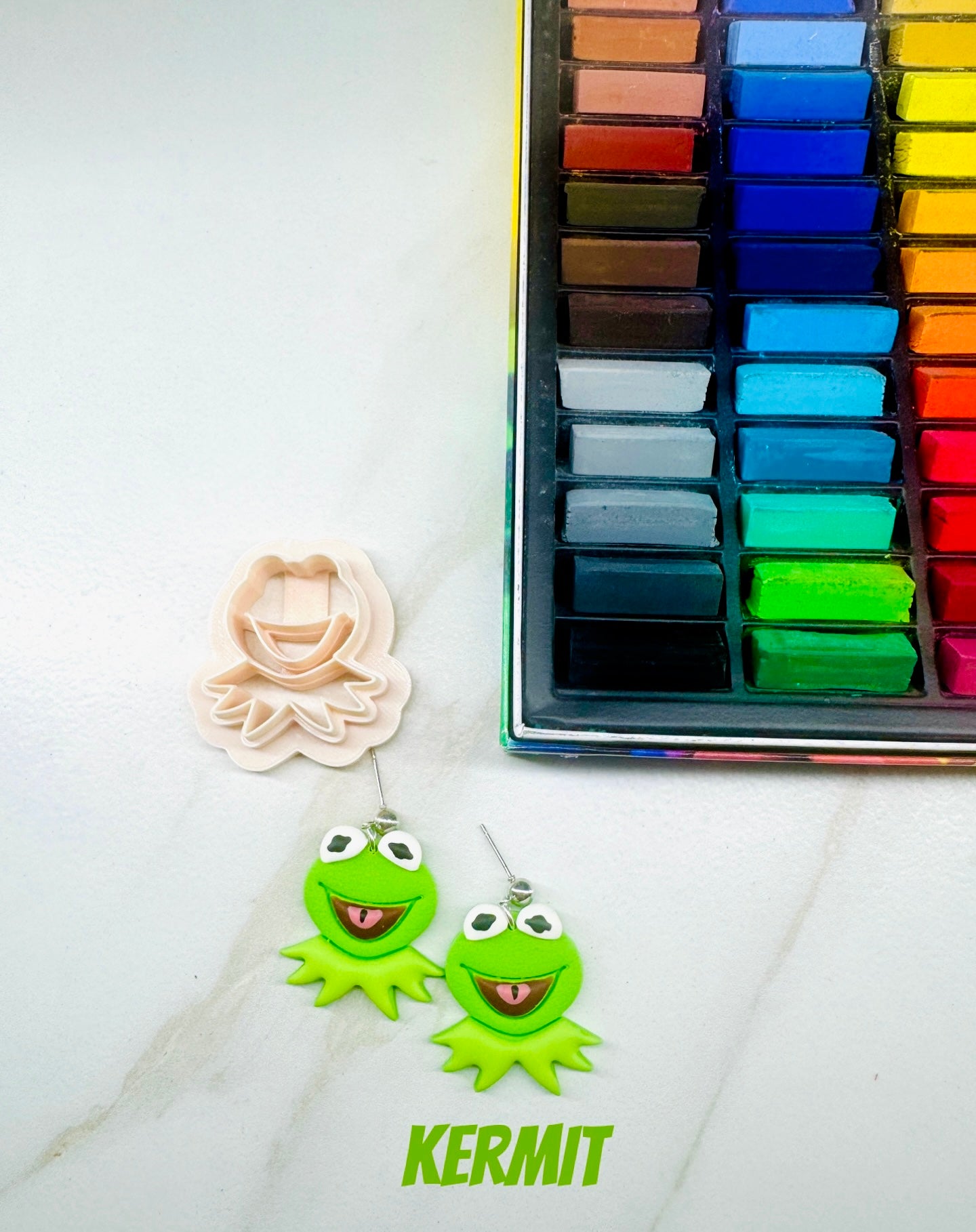Kermit the frog cutter