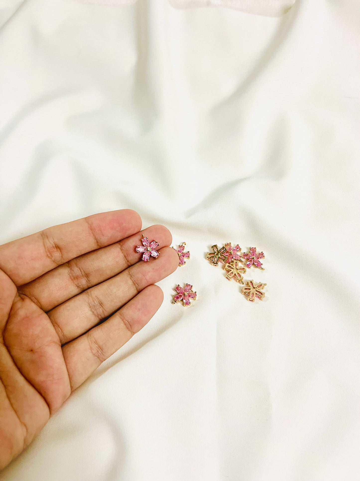 Pink flower cz charm 18k ( 2 pcs )