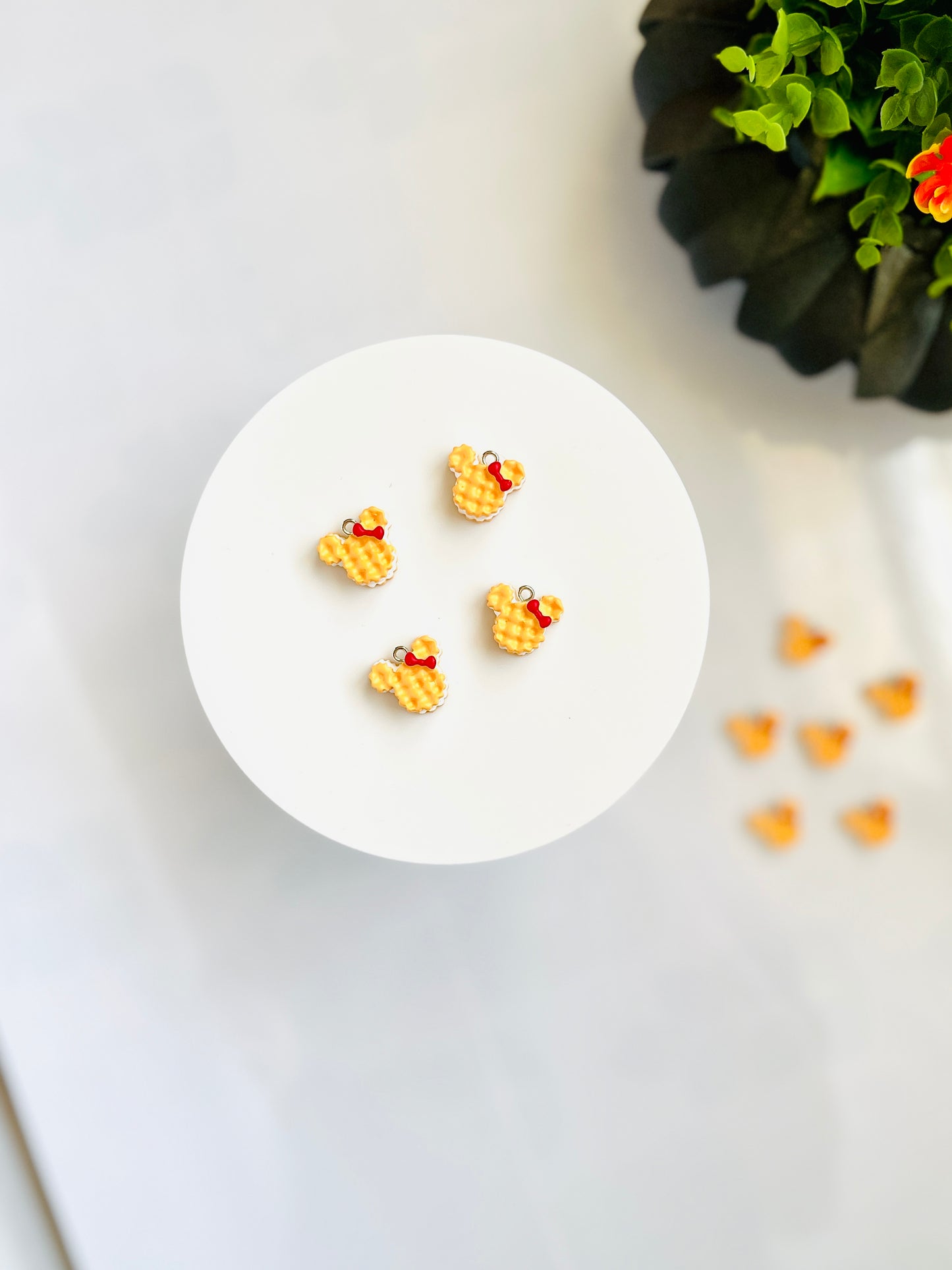 Mouse waffle resin charms 6 pcs