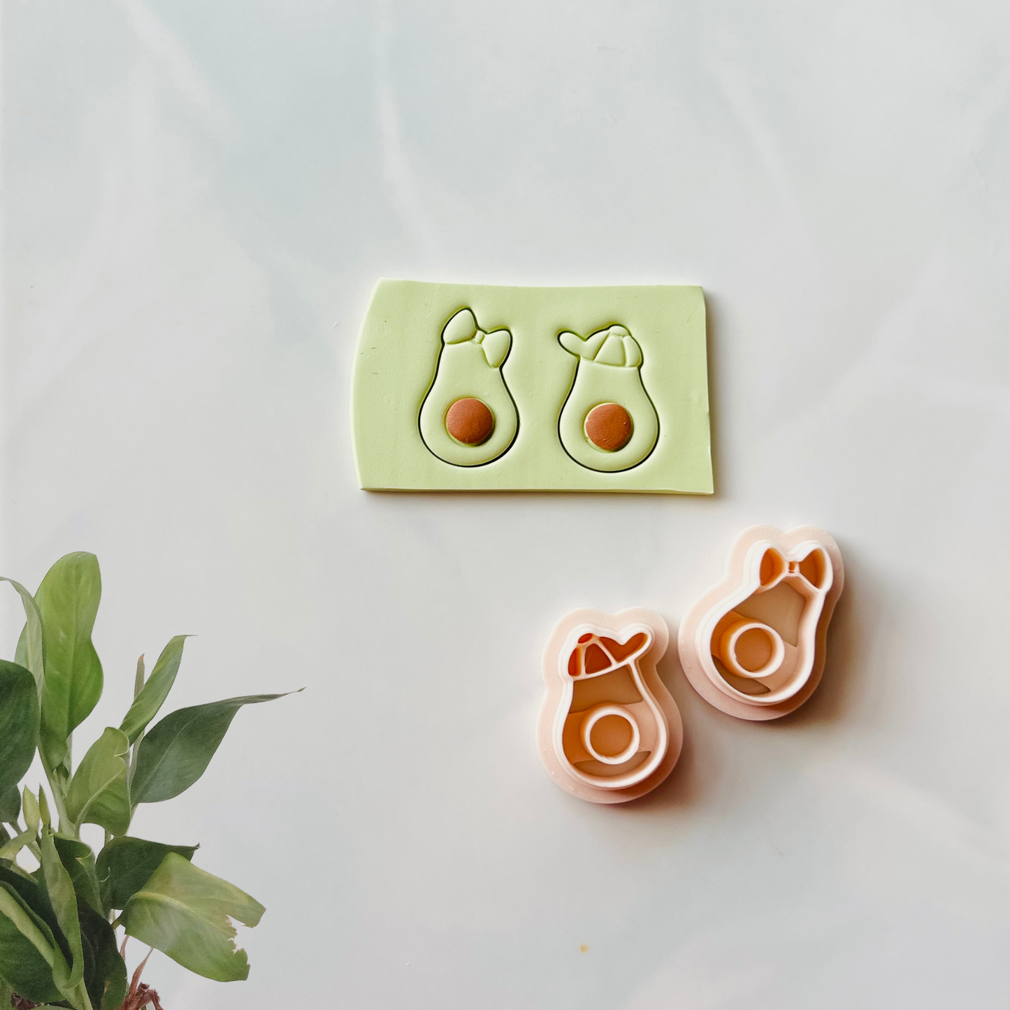 Avocado couple cutter set