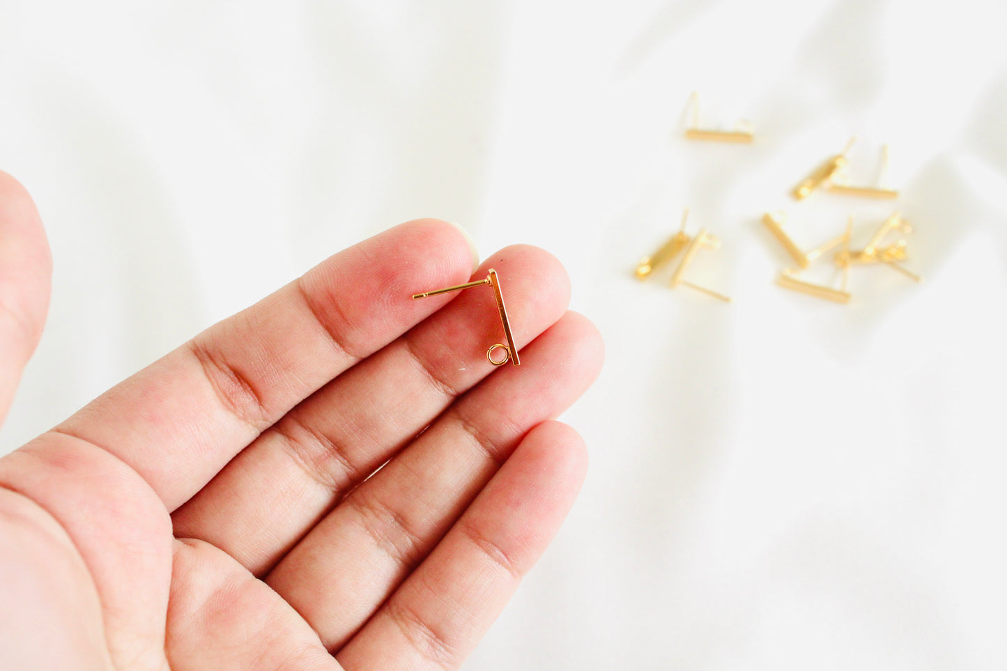 18k gold bar post ( 2pcs )