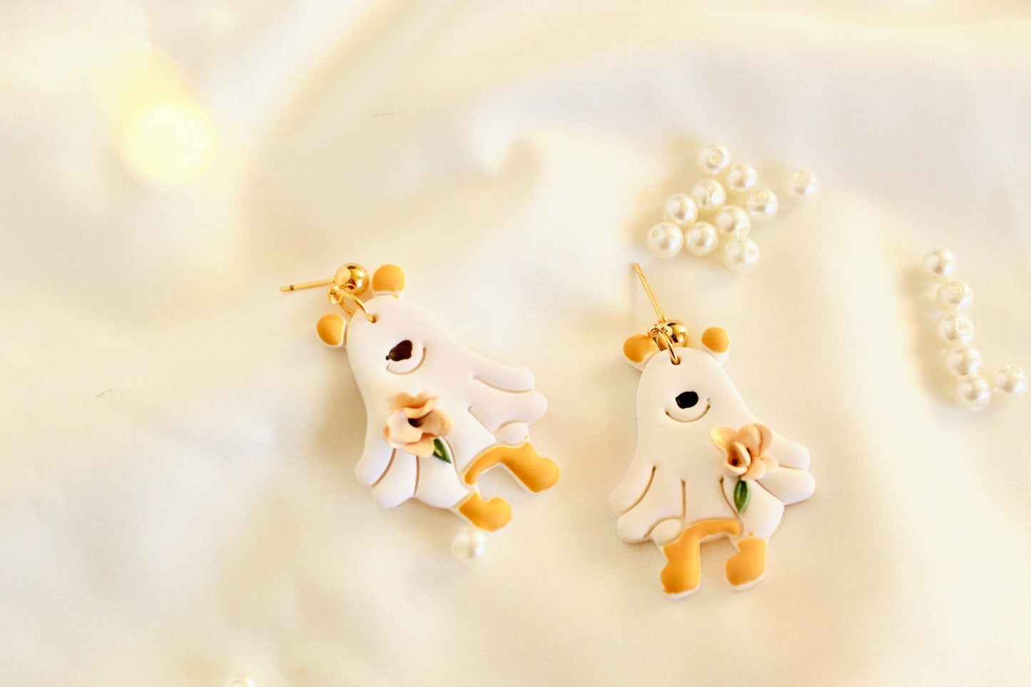 Silly o’d bear ghost earrings