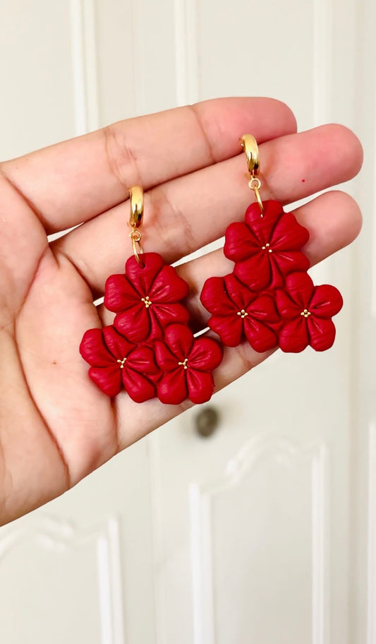 Tera Floral dangle