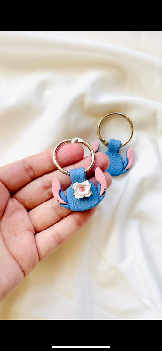 Cute alien keychain finish keychain