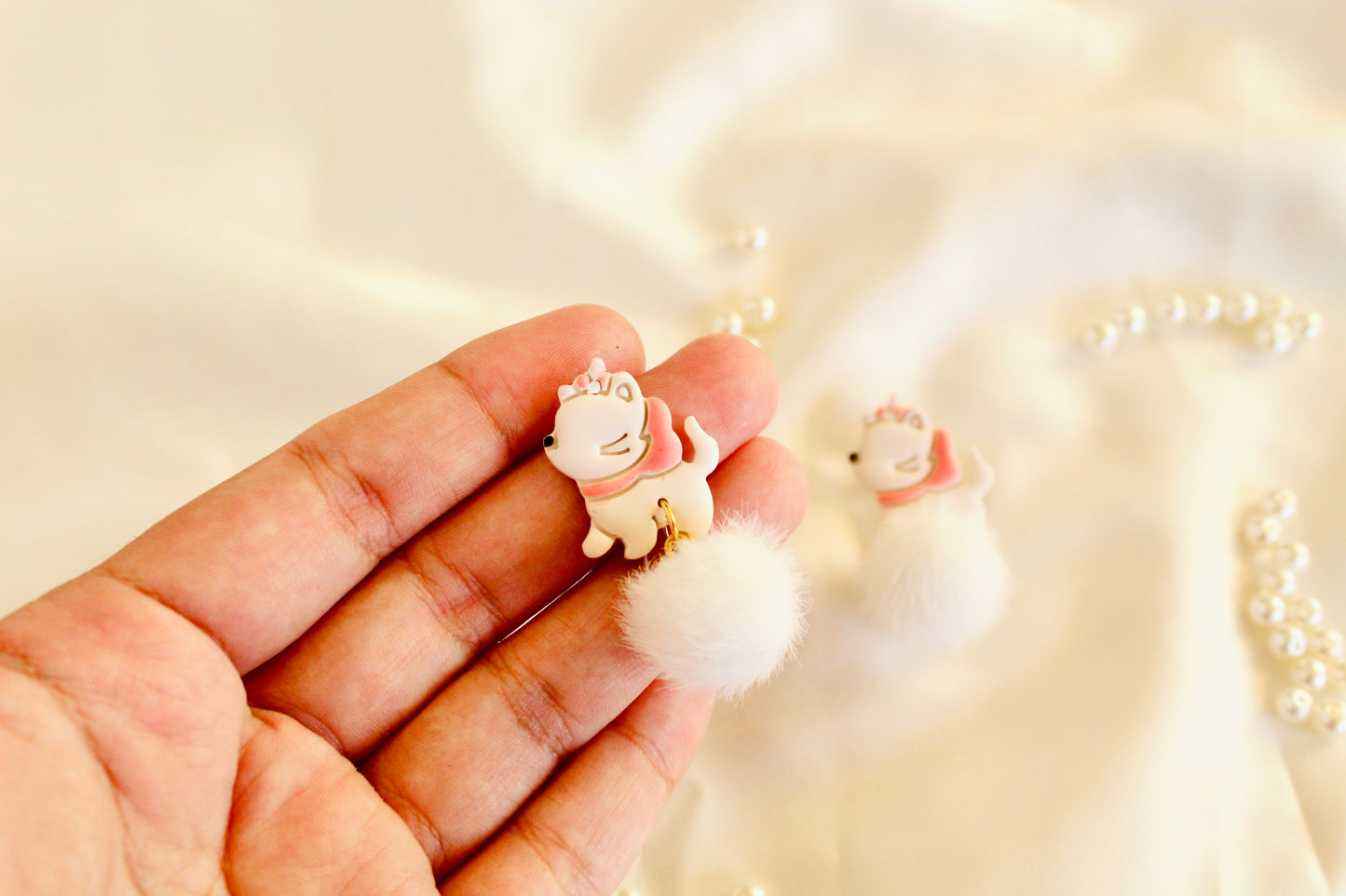 Little white kitten earrings