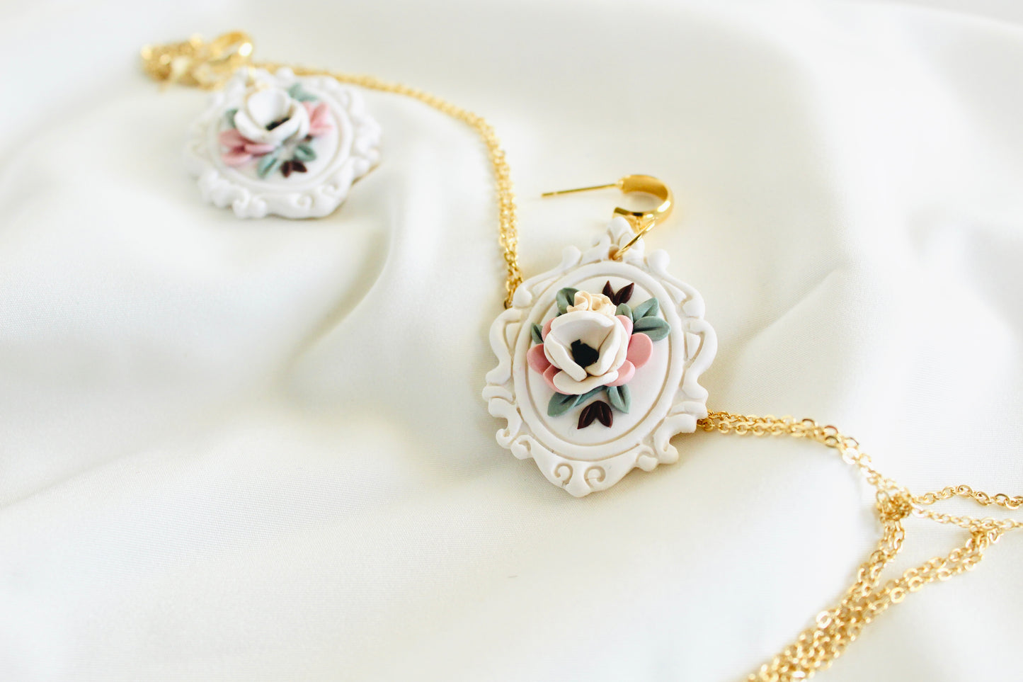 Victoria ~ vintage bridal earrings