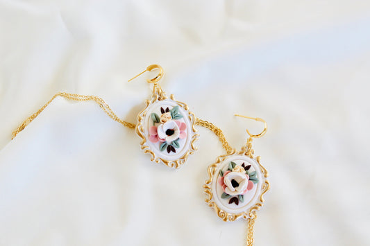 Victoria ~ vintage bridal earrings