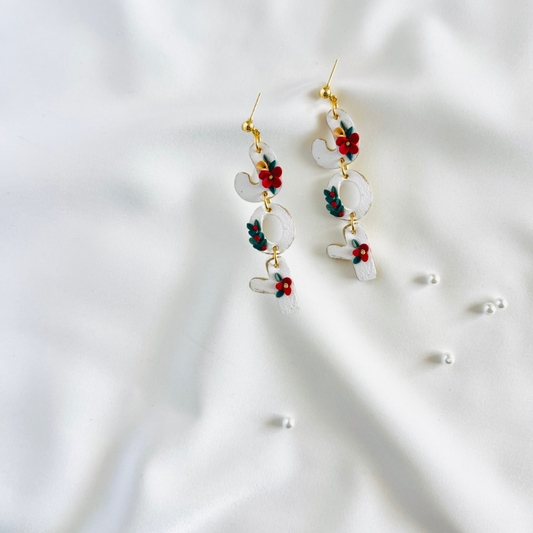 Joy floral earrings