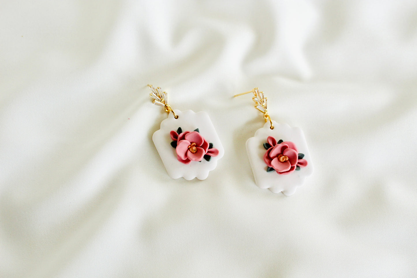 Luna pink elegant floral earrings