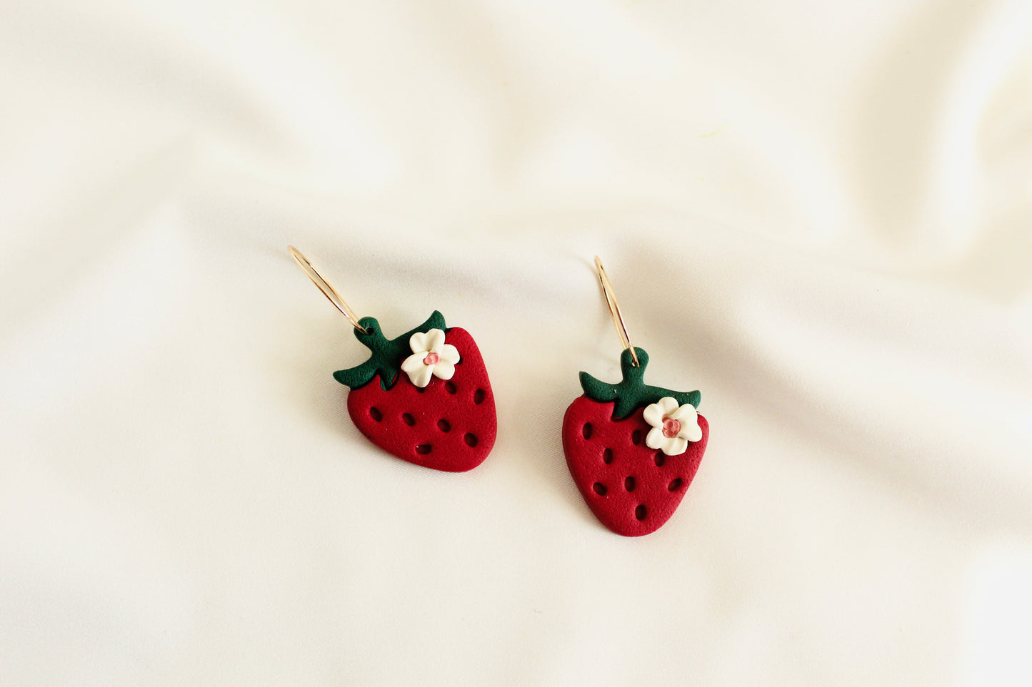 Strawberry hoops