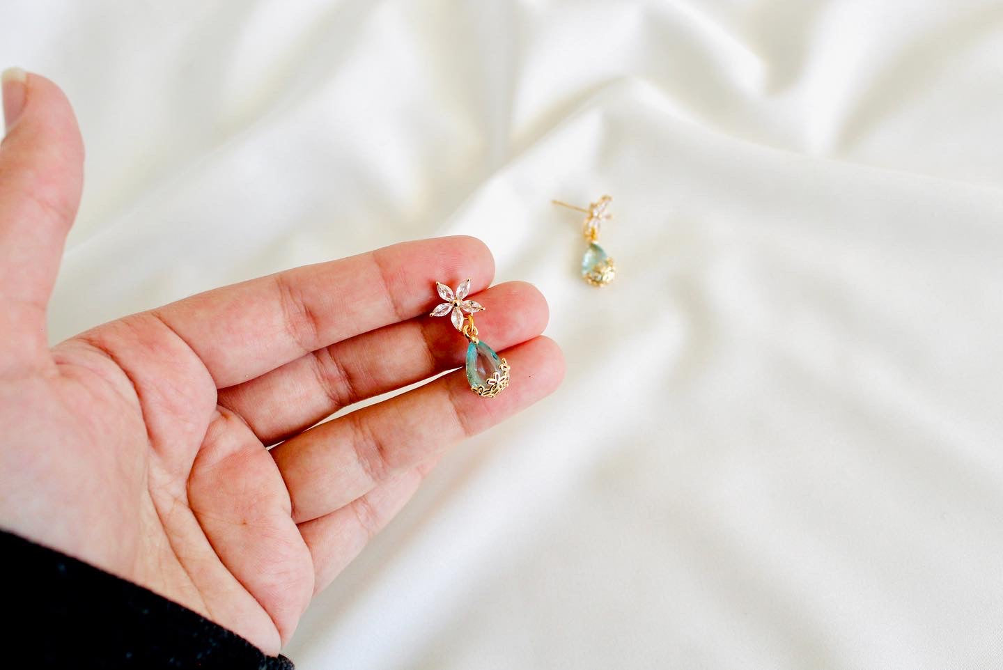 Alice floral crystal everyday earrings