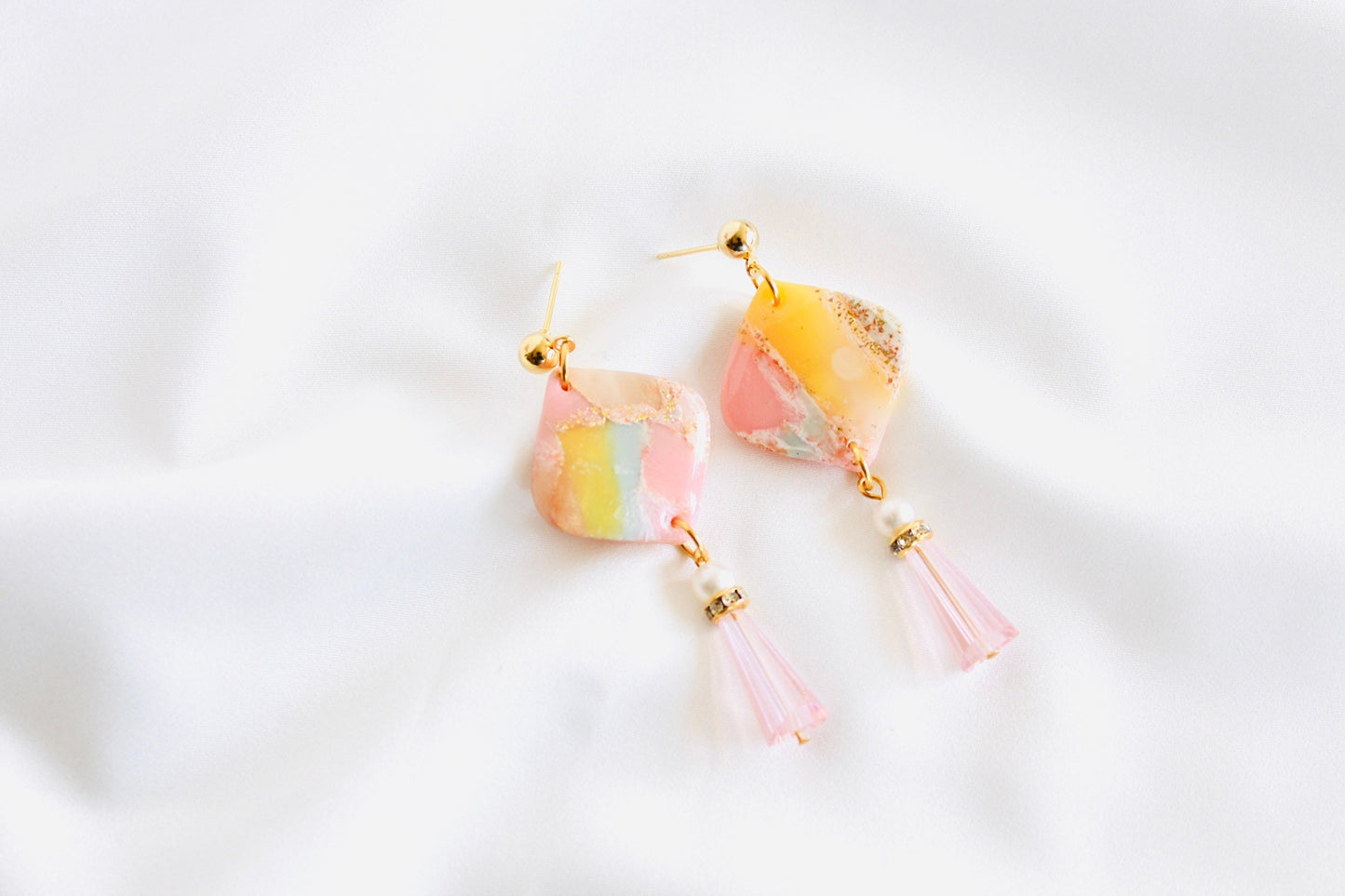 Marble clay earrings | pink and gold marble diamond shape polymer clay earrings | resin clay earrings pink | beaded earrings