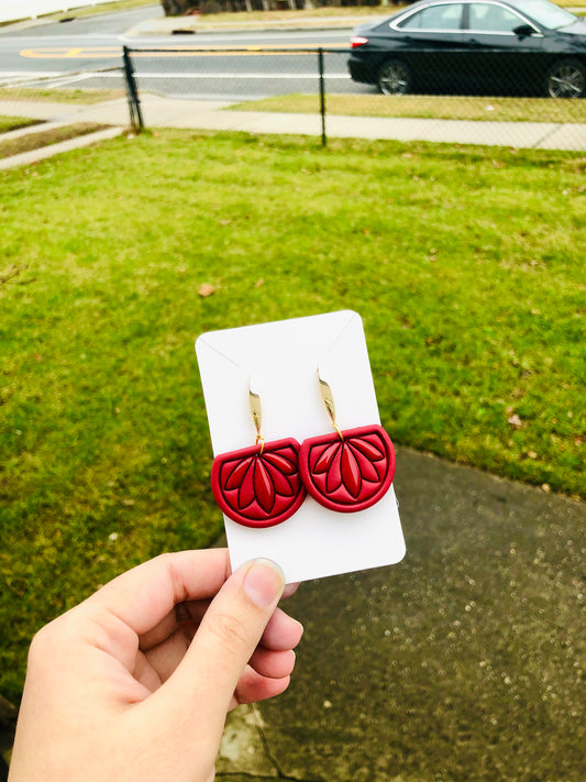 Queen of heart red lotus earrings